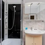 Gorka Narodowa Homely By Bookinghost Appartement *