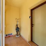 Gorka Narodowa Homely By Bookinghost Appartement